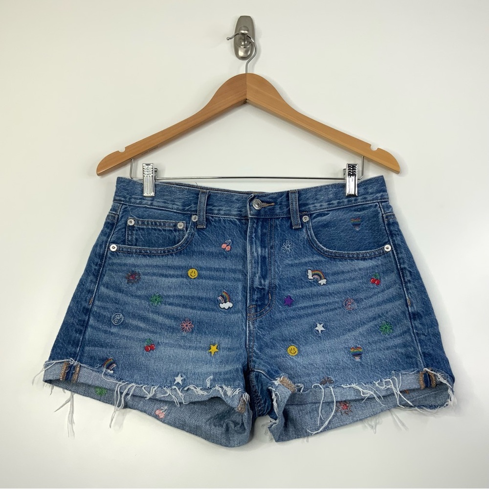 American Eagle 90’S Boyfriend Denim Jean Shorts. Size 6.